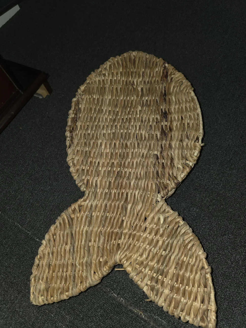 Woven Fish-Shaped Serving Tray with White Ceramic Bowl - Natural Brown
